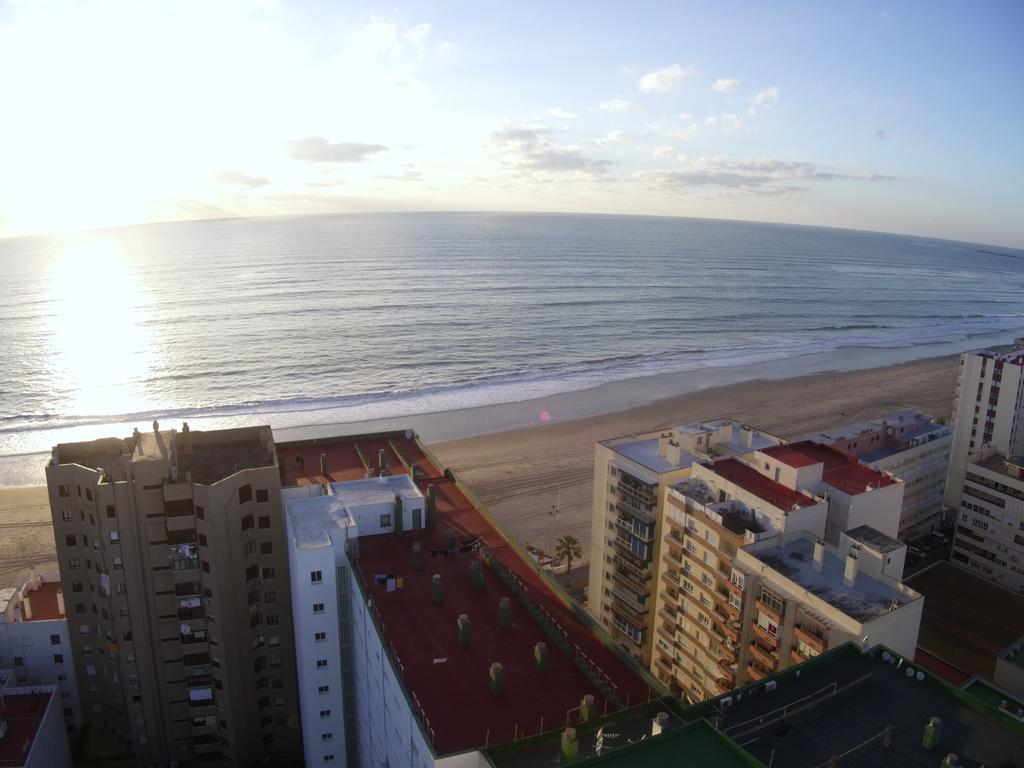 Brisas Playa 3 Banos Lägenhet Cádiz Exteriör bild